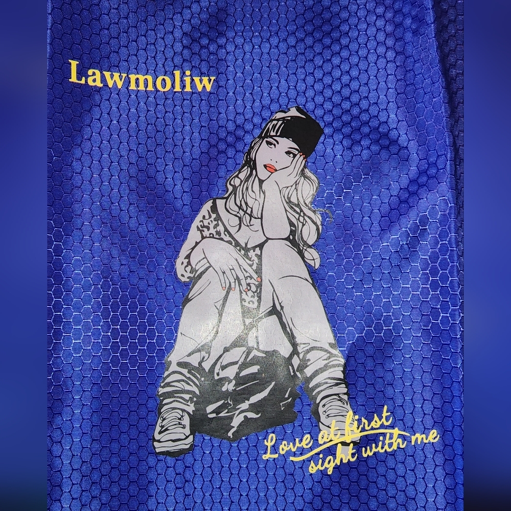 Laemoliw drawstring bag & accessories
